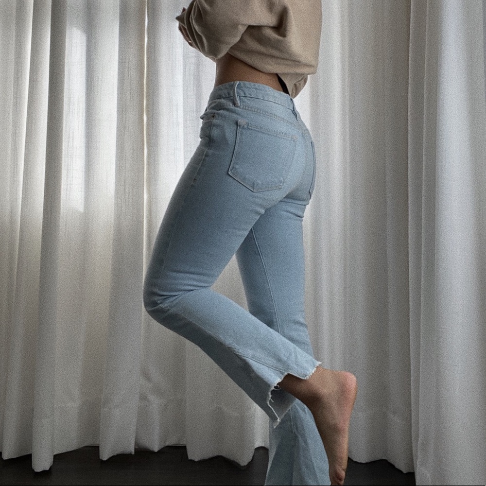 FRAME JEANS